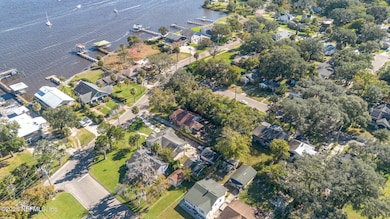 222 Trout River Dr, Jacksonville, FL 32208 - photo 2