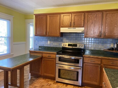 246 Nonotuck Ave unit 1, Chicopee, MA 01013 - photo 3