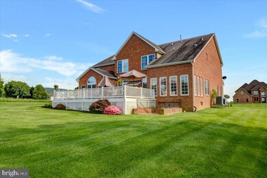 22128 Whitestone Ct, Smithsburg, MD 21783 - photo 2