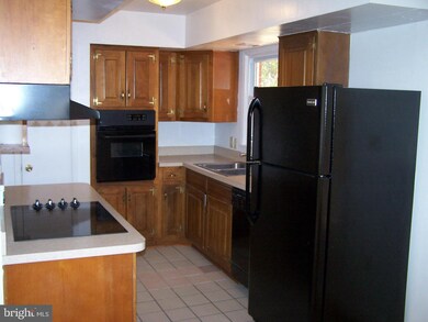 138 Steepwood Ln, Winchester, VA 22603 - photo 2