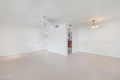 9411 N 109th Dr Suncity - 225