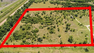 12311 County Road 185, Alvin, TX 77511 - photo 2