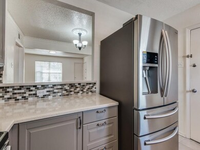 5020 Matilda St unit 214E, Dallas, TX 75206 - photo 2