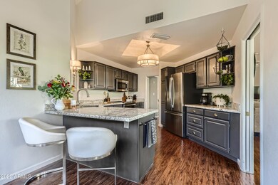 20 Kitchen-2