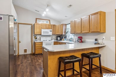 7506 285th St, Valley, NE 68064 - photo 6