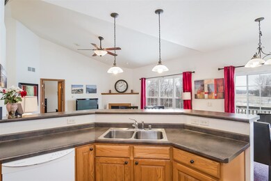 508 Meander Wood Rd, Oregon, WI 53575 - photo 4