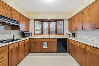 601 E 103rd St, Minneapolis, MN 55420 - photo 2