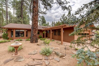 004_Ponderosa Pine Views