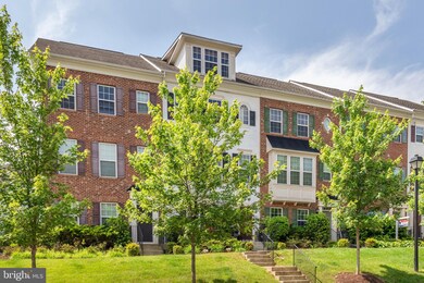 7327 Archsine Ln, Laurel, MD 20707 - photo 3