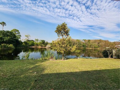 15711 Sunny Crest Ln, Fort Myers, FL 33905 - photo 4