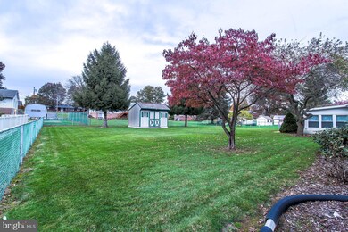 2933 Adams Dr, Chambersburg, PA 17201 - photo 5