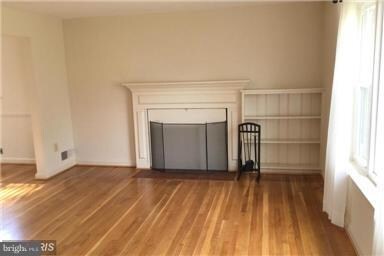 6601 33rd St, Falls Church, VA 22046 - photo 3