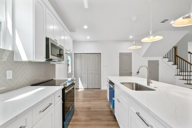 2753 Redrock St unit A B, Houston, TX 77088 - photo 5