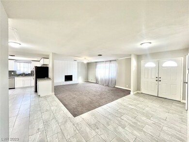 1518 Silver Mesa Way, Las Vegas, NV 89169 - photo 2