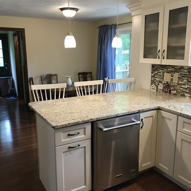 32 Carriage Ln, Walpole, MA 02081 - photo 7