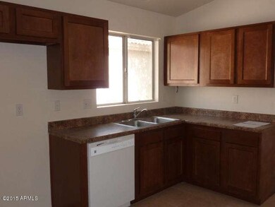 023-225822 Additional Kitchen Views
