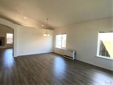 Formal Dining
