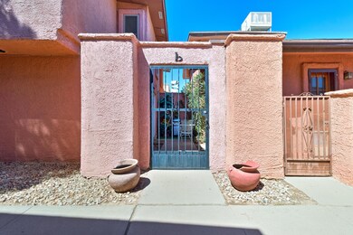 10624 Cuatro Vistas Dr unit B, El Paso, TX 79935 - photo 3