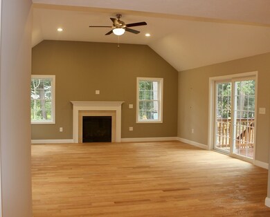 3 Larsen Ln, North Billerica, MA 01862 - photo 3