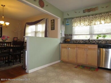 Kitchen-Dining Area
