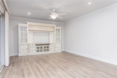 8570 Via Mallorca unit F, La Jolla, CA 92037 - photo 6