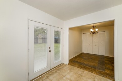 2850 Canary Ln, Humble, TX 77396 - photo 6