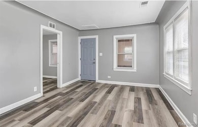 7528 Studebaker Ave, Warren, MI 48091 - photo 6