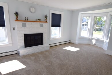 106 Pine St, Littleton, NH 03561 - photo 3
