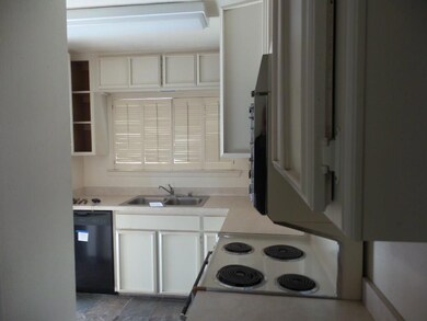 1791 Villa Santos Cir, El Paso, TX 79935 - photo 7