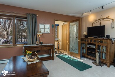 3101 W 35th Ave C Anchorage AK-large-016