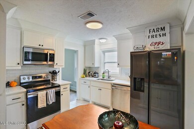 10-1728 Plantation Blvd