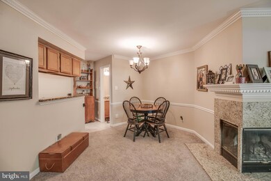 4036 Chetham Way unit 19, Woodbridge, VA 22192 - photo 7