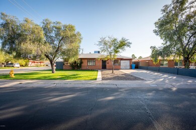 2043 E Cypress-2