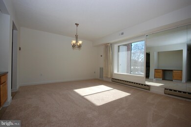 3500 Forest Edge Dr unit 2E, Silver Spring, MD 20906 - photo 2