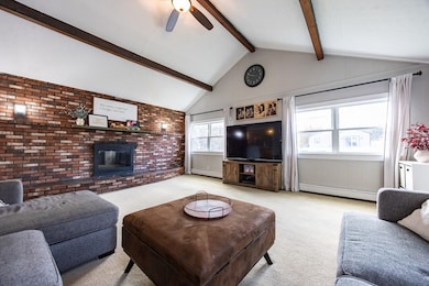 138 Jefferson St, North Attleboro, MA 02760 - photo 2