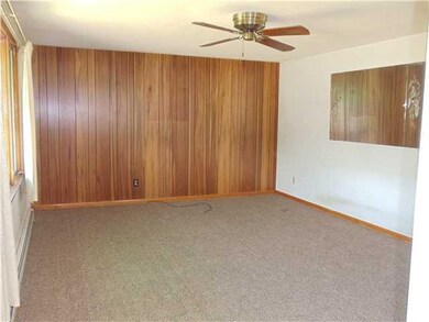 Living Room New carpeting just installed July 2012