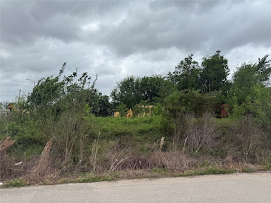 Unimproved  lot