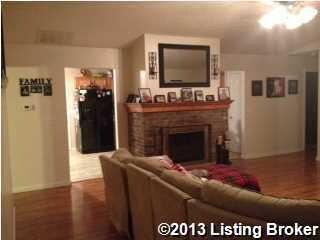 1034 Fisher Ln, Mount Washington, KY 40047 - photo 3
