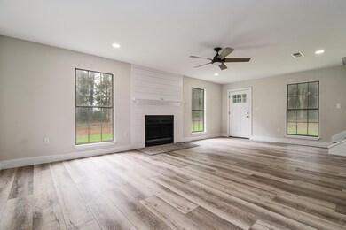 3069 Airport Rd-Crestview-LoRes-37