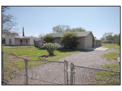 536 Center Way, El Paso, TX 79915 - photo 2