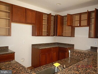 1311 Karen Blvd unit 106, Capitol Heights, MD 20743 - photo 4