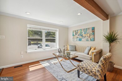 2059 Gervais Dr, Falls Church, VA 22043 - photo 5