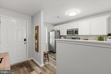 1525 Thomas Jefferson Ct unit C0425, Mays Landing, NJ 08330 - photo 5