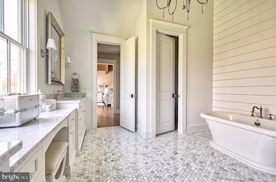 3918 Briar Knoll Cir, Phoenix, MD 21131 - photo 3