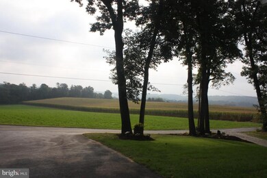 974 Dry Wells Rd, Quarryville, PA 17566 - photo 2