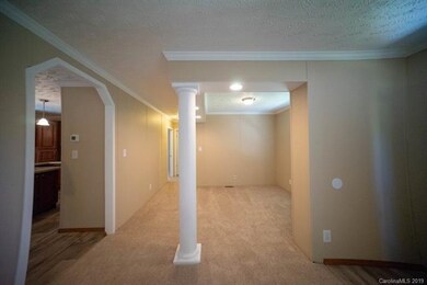 142 Fox Run Dr, Statesville, NC 28625 - photo 5