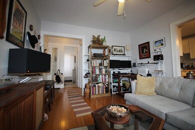 2019 W Argyle St unit 3W, Chicago, IL 60625 - photo 6