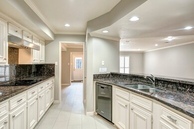 727 Bunker Hill Rd unit 66, Houston, TX 77024 - photo 7