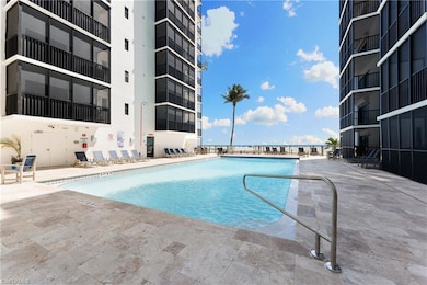 Island Winds Condominiums II unit 2, Fort Myers Beach, FL 33931 - photo 3