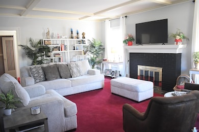 219 W Prescott Ave, Salina, KS 67401 - photo 4